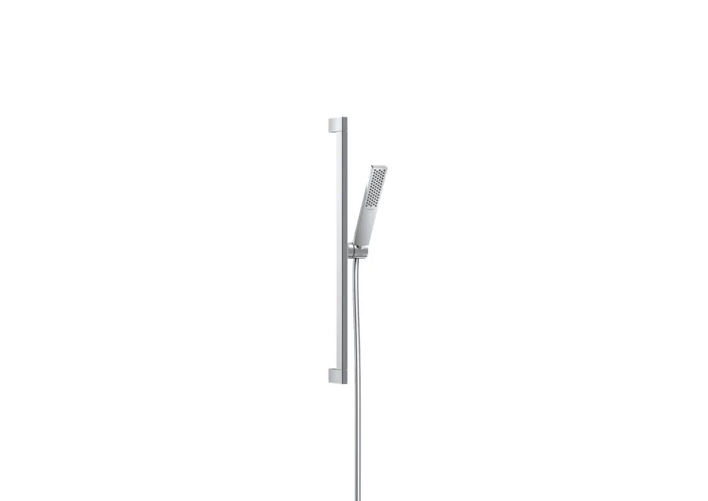 Chromfarbene Brausestange mit Handbrause und Schlauch von Hansgrohe, vertikal montiert an einer Wand, minimalistische Gestaltung.